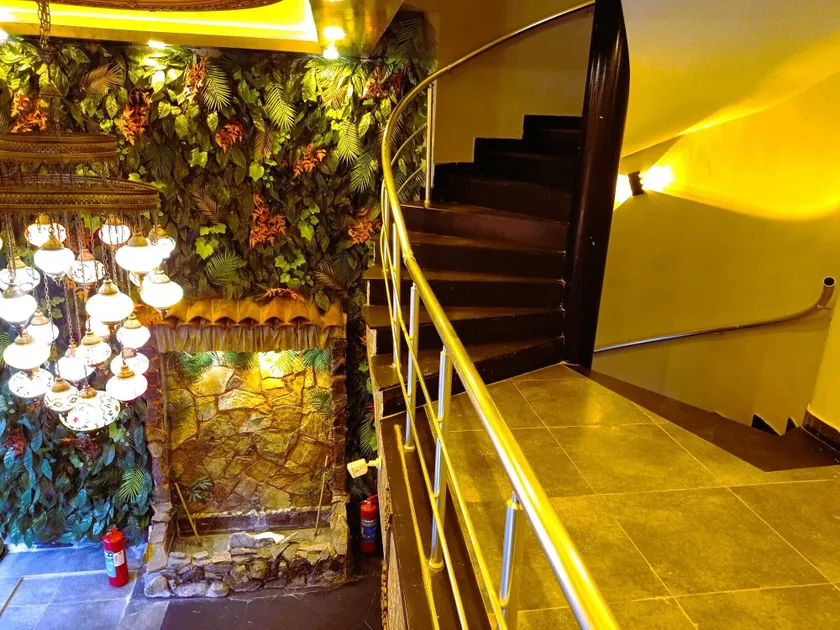 Grand Yesil Pansiyon - Interior entrance