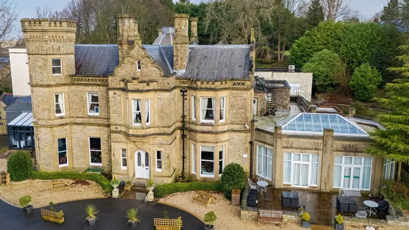 Hollin House Hotel - Image 1