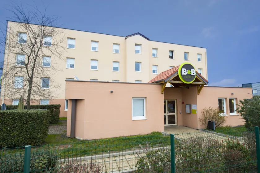 B&B HOTEL Clermont-Ferrand Gerzat - Image 1