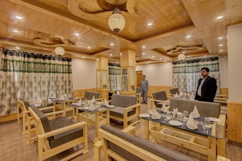 Himalayan Apple Zone Hotel - Image 1