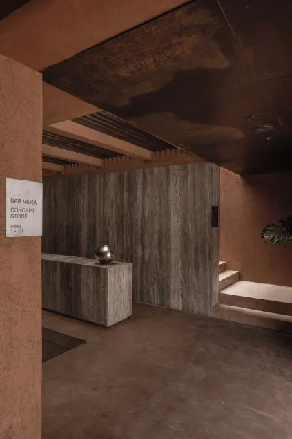 Further Hotel - Réception
