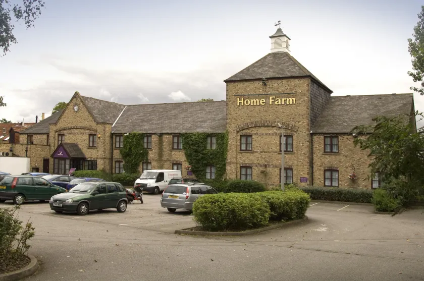 Premier Inn Hull West - Image 1
