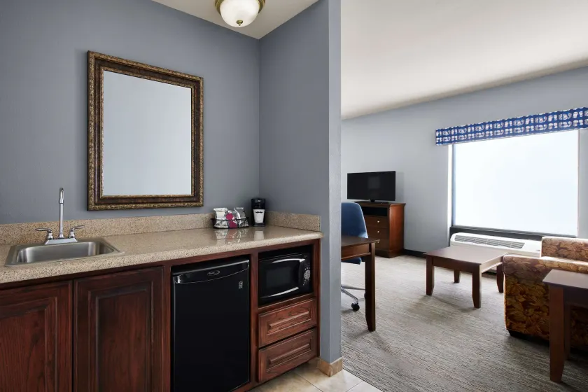 Hampton Inn & Suites Tulsa South-Bixby - Image 1