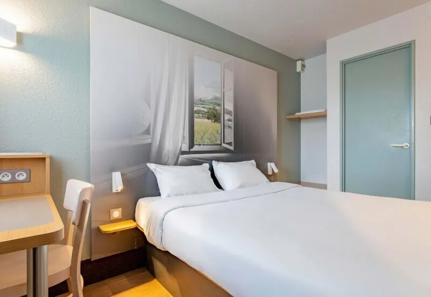 B&B HOTEL Boulogne-sur-Mer Saint-Martin - Image 1
