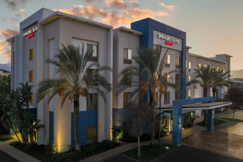SpringHill Suites by Marriott Corona Riverside - Image 1