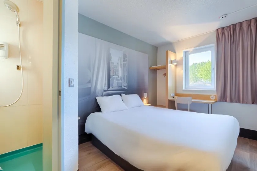 B&B HOTEL Aix-en-Provence Pont de l'Arc - Image 1