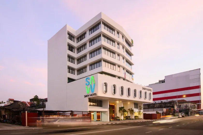 SAVV HOTEL - Image 1