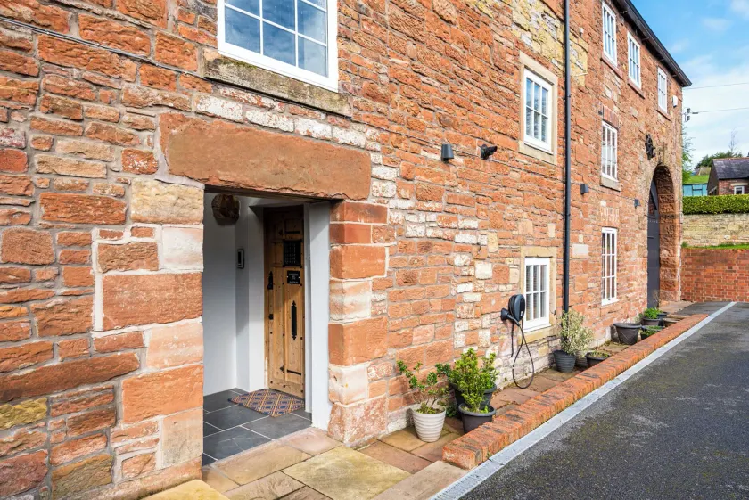 Carleton Mill Cottage - Image 1