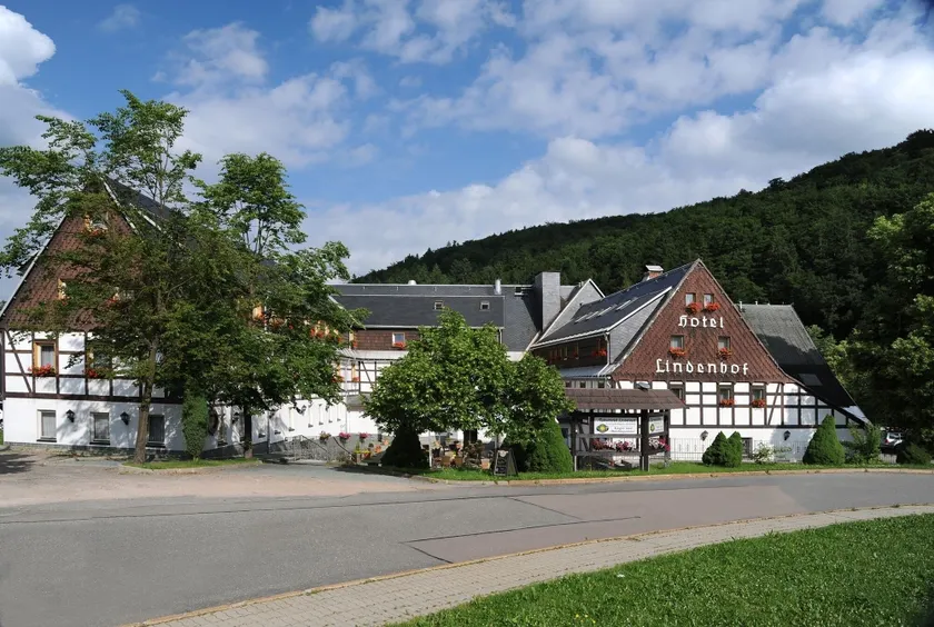 Naturhotel Lindenhof - Image 1