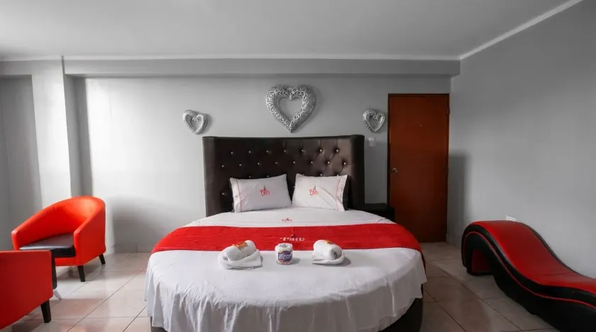 HOSTAL PARIS 4 - Image 1