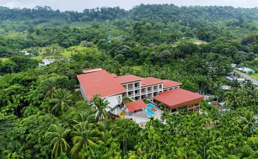 Sea Hills Resort Havelock - Image 1