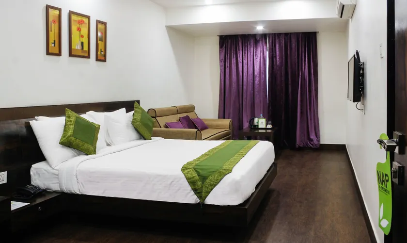 Hotel Indralok Inn - Image 1