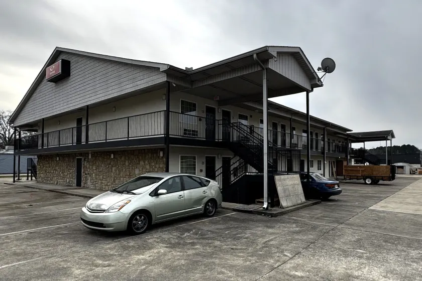 General Bragg Inn & Suites Chickamauga - Image 1