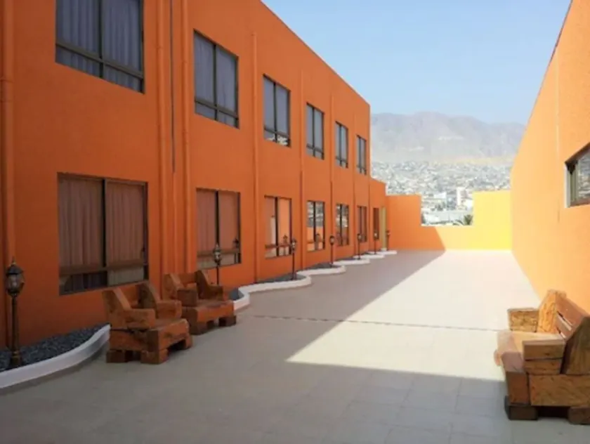 Hotel Astore Suites - Image 1