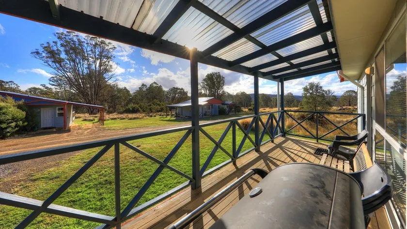 Highland Cabins and Cottages at Bronte Park - Image 1