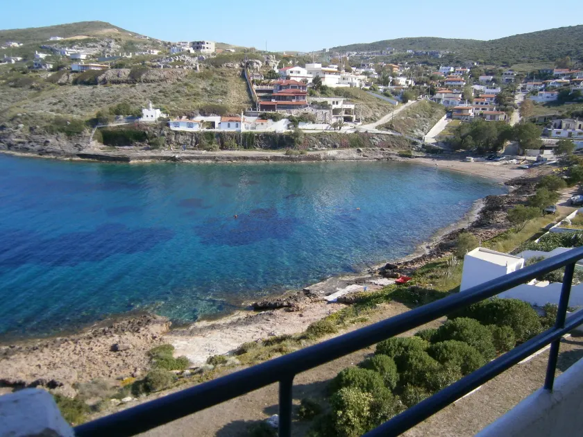 Daskalio Beach Hotel - Image 1