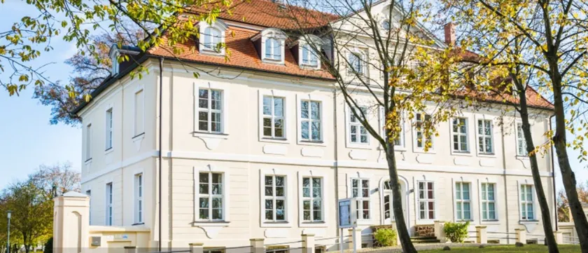 Schloss Grube - Image 1