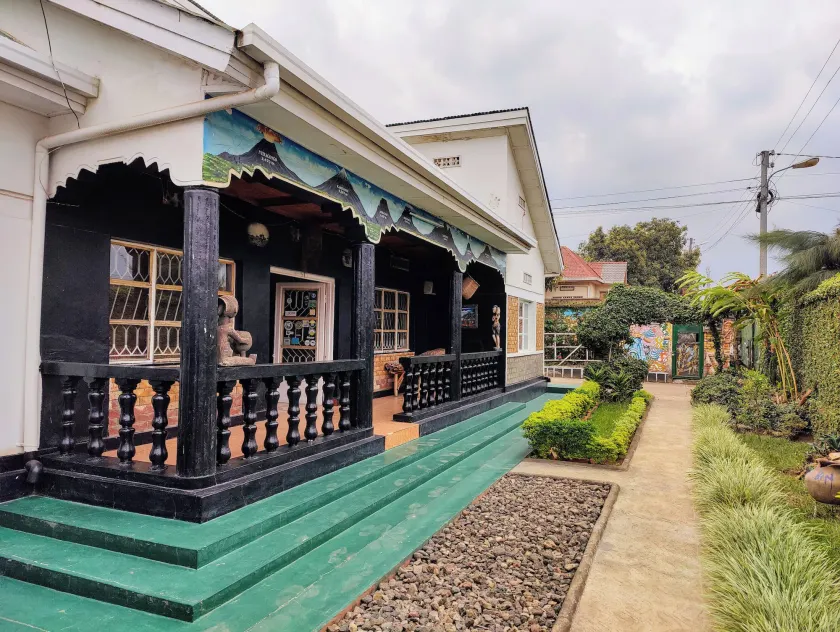Amahoro Guest House - Image 1