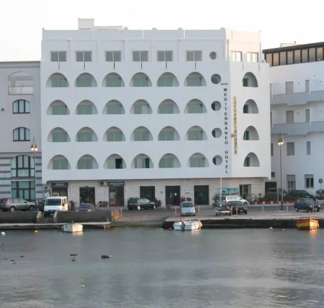Mediterraneo Hotel - Image 1