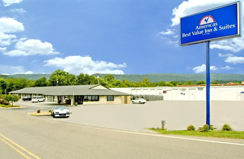 Mountain Inn Dayton - Image 1