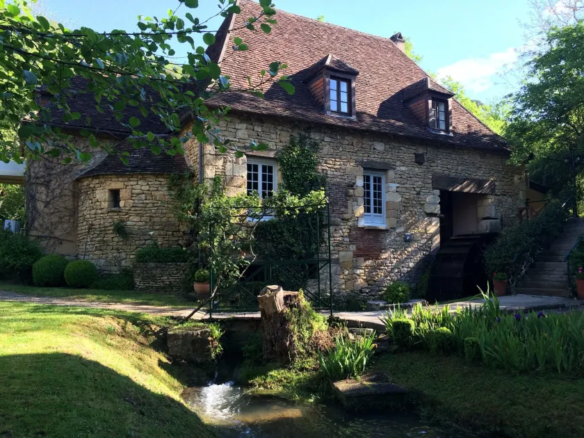 Logis Hôtel Le Moulin de la Beune - Image 1