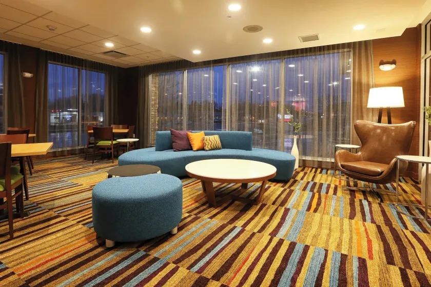 Fairfield Inn & Suites by Marriott Madison Verona - Image 1