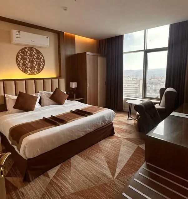 Sakura City Hotel - Image 1