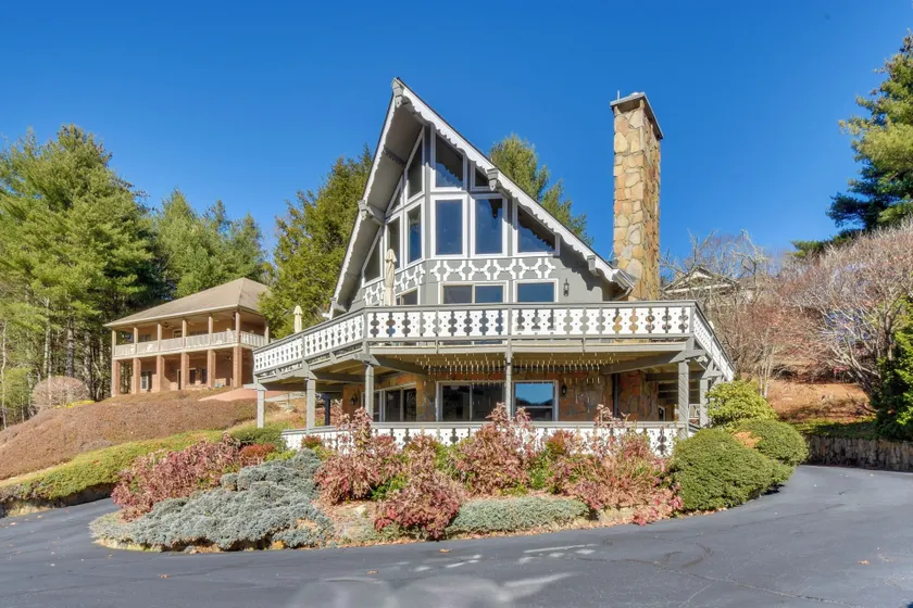 Picturesque ‘Sky Haus’ Sanctuary w/ Mountain Views - Interiör