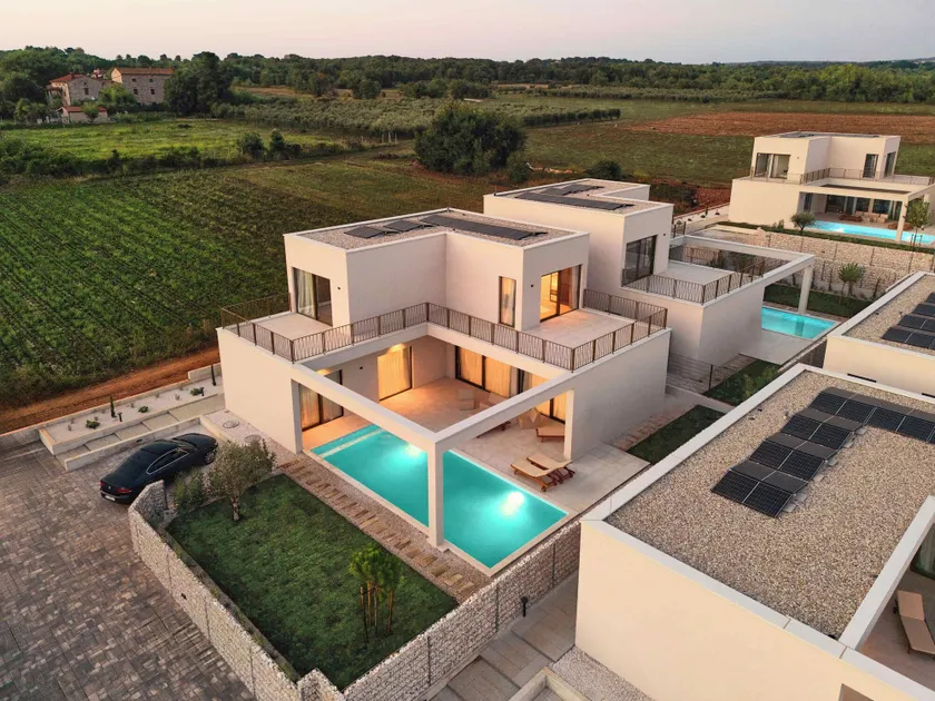 Taria Resort  - Image 1