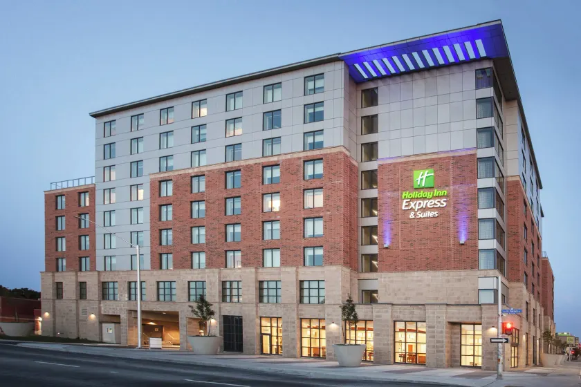 Holiday Inn Express & Suites Downtown Ottawa East by IHG - Image 1