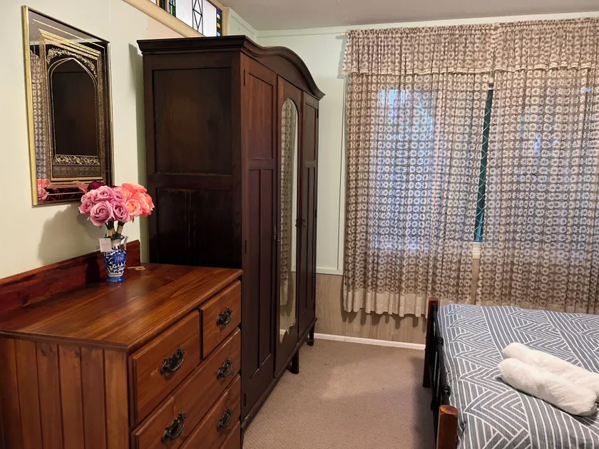 XYL guests house - Room