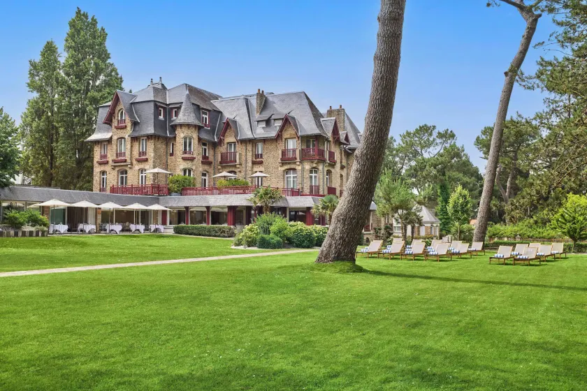 Hôtel Castel Marie Louise - Image 1