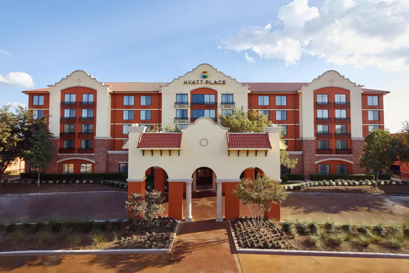 Hyatt Place Fort Worth Stockyard - Image 1