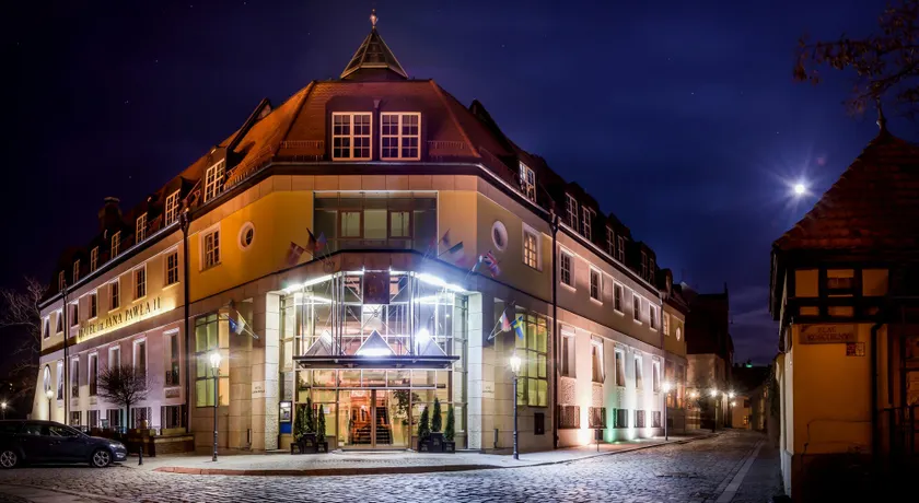 Hotel im. Jana Pawła II - Image 1