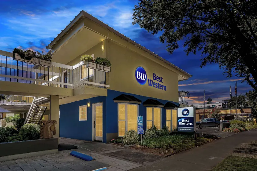 Best Western University Lodge - Image 1