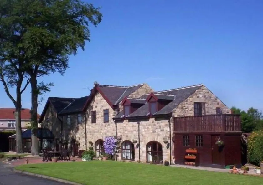 Stone Cottage - Image 1