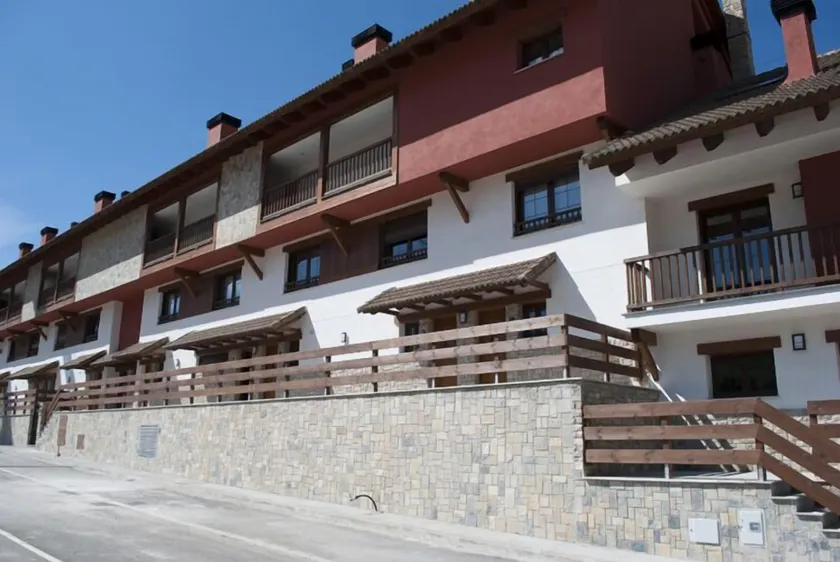 Residencial Massana - Image 1
