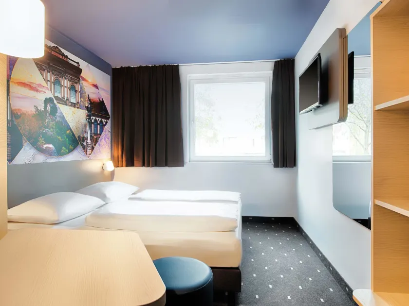 B&B Hotel Kaiserslautern - Image 1