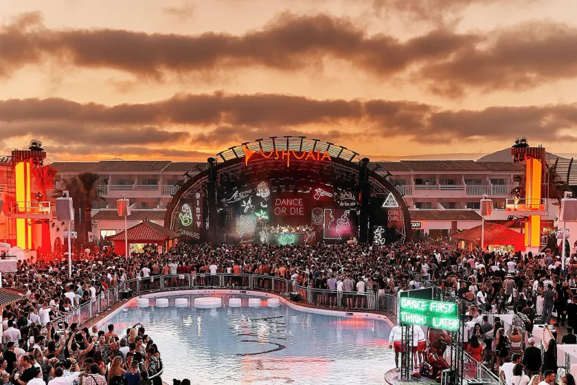 Ushuaïa Ibiza Beach Hotel - Adults Only - Club Entrance Included - Image 1