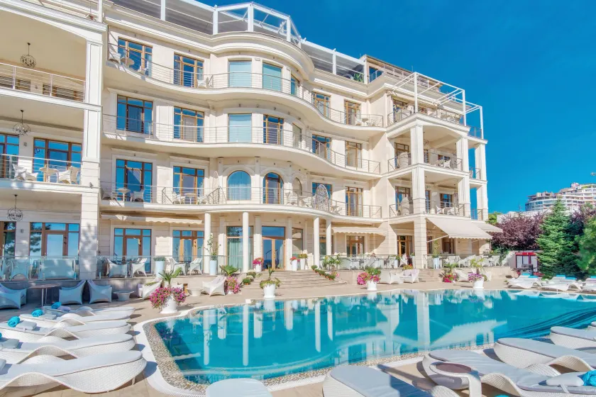 Hotel Panorama De Luxe - Image 1