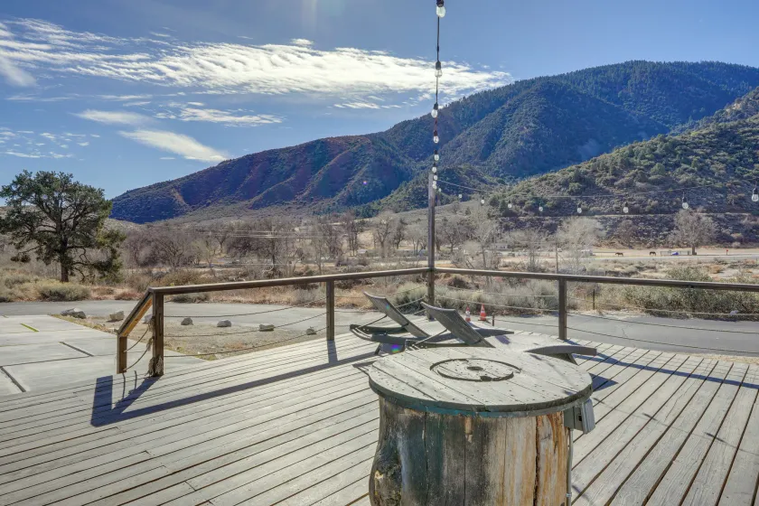 Private Deck & Views: Frazier Mountain Cabin - Image 1