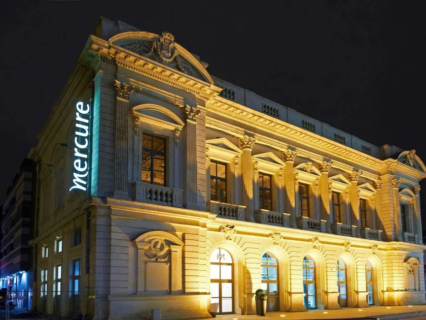 Mercure Cholet Centre - Image 1