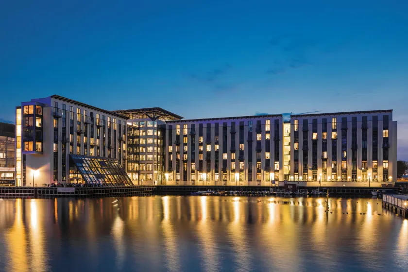 Copenhagen Island Hotel - Image 1