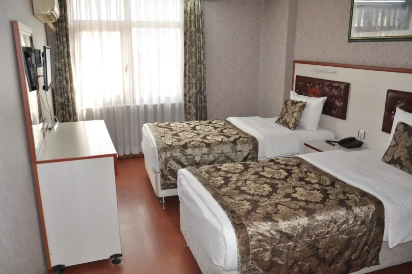 Tayhan Hotel - Image 1