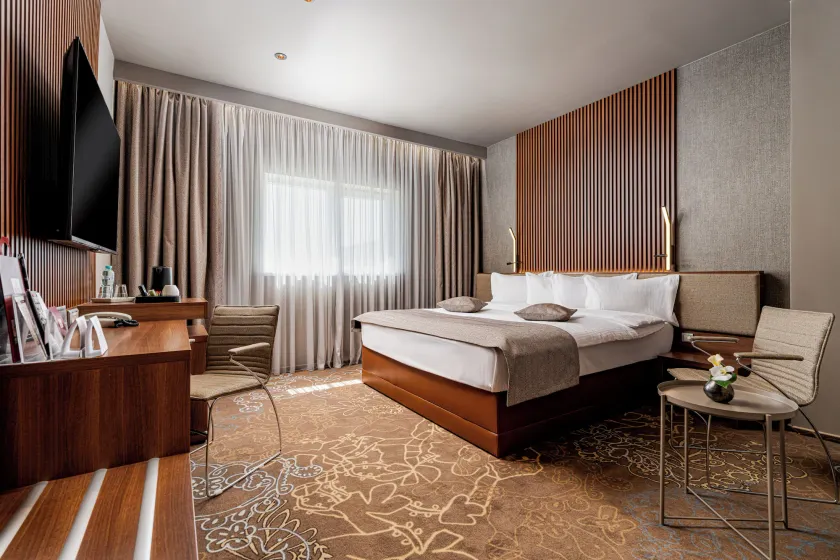 RIN Airport Hotel - Image 1
