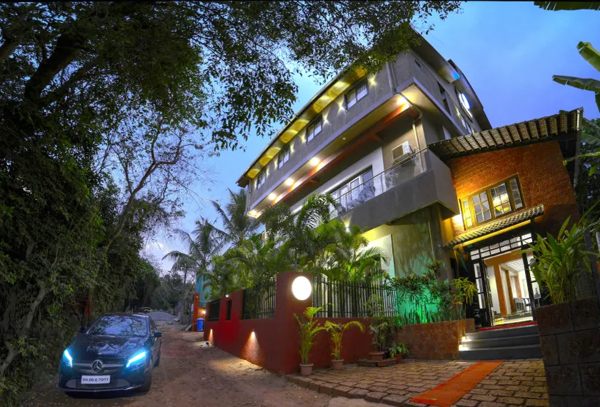 Foxoso Sonnet, Anjuna Goa - Image 1