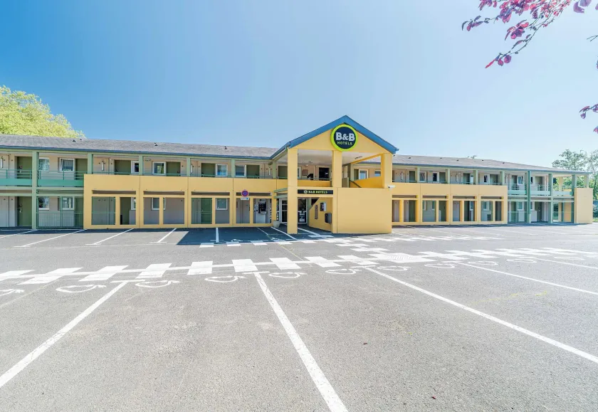 B&B HOTEL Tours Nord 1 Val de Loire - Image 1