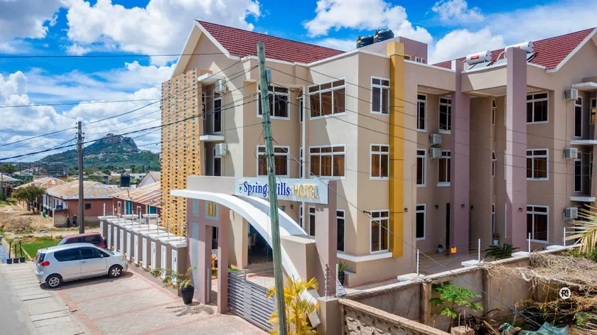 Spring Hills Hotel Dodoma - Image 1