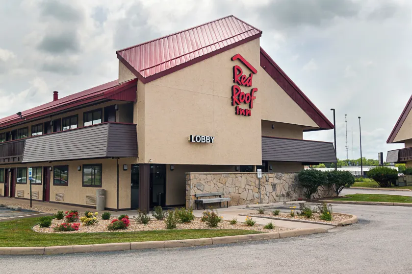 Red Roof Inn Springfield, IL - Image 1