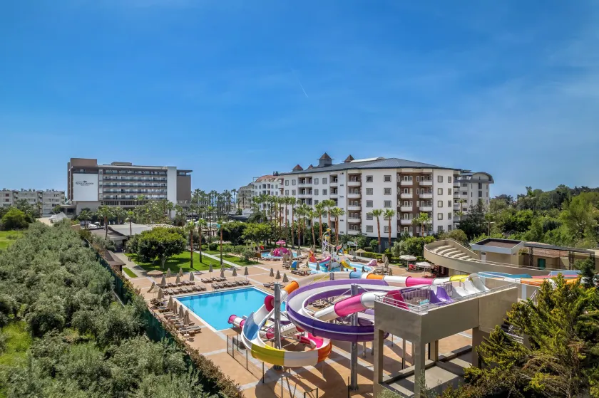 Royal Garden Beach Hotel - Image 1